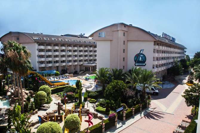 Lonicera World Hotel-mei 2025