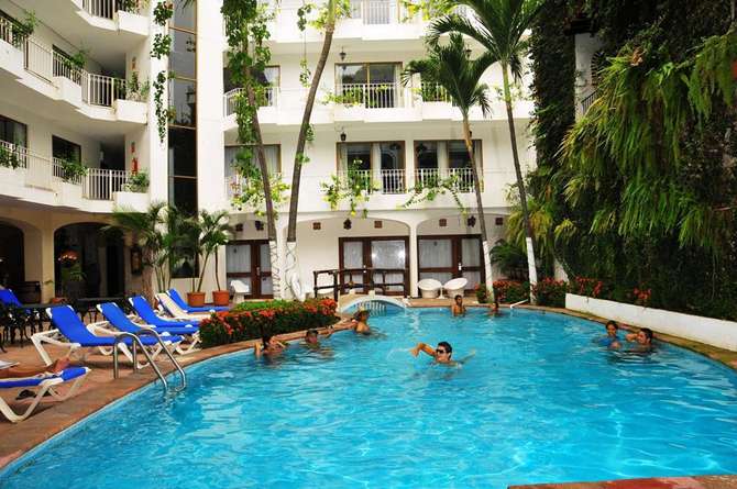 Los Arcos Suites-mei 2025
