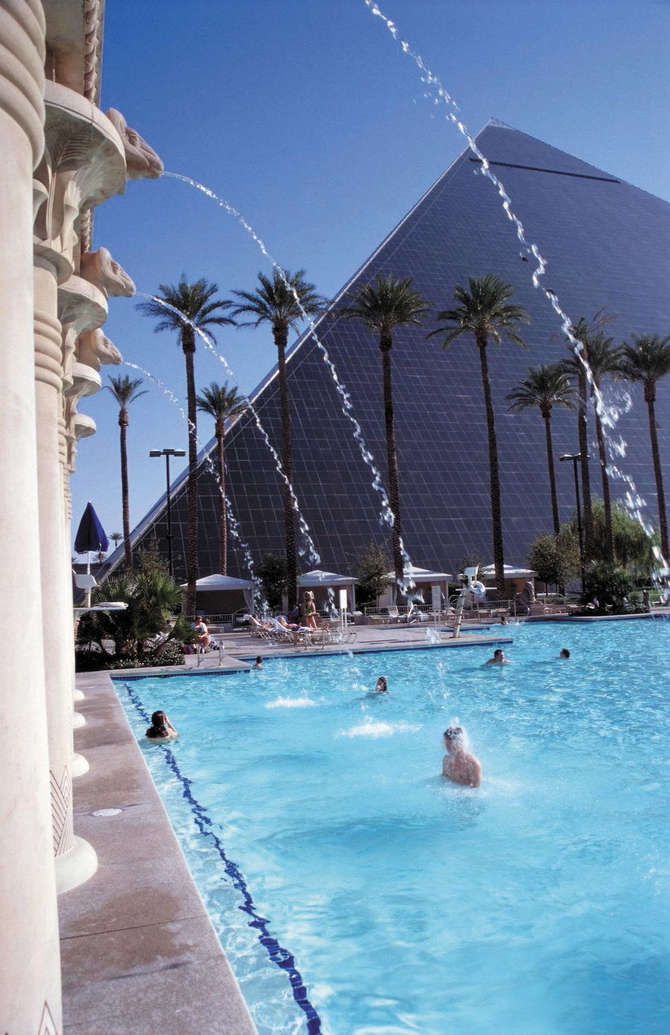 Luxor Hotel Casino-april 2024