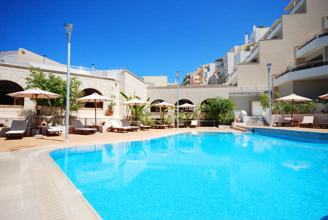 Macaris Suites Spa-mei 2025