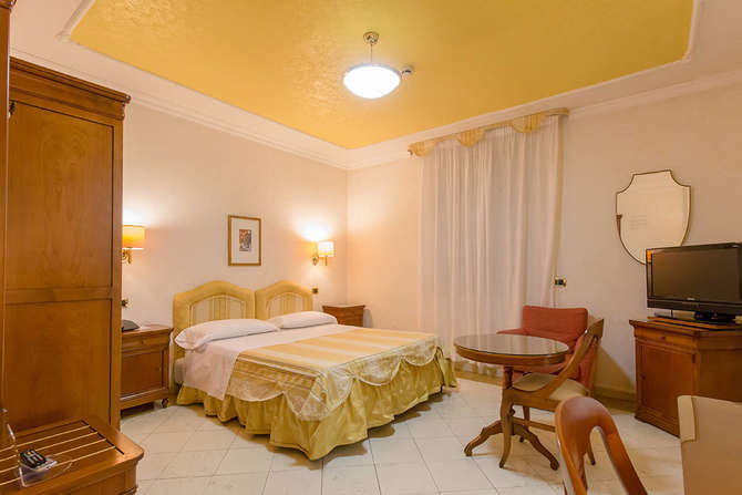 Mariano Iv Palace Hotel-mei 2025