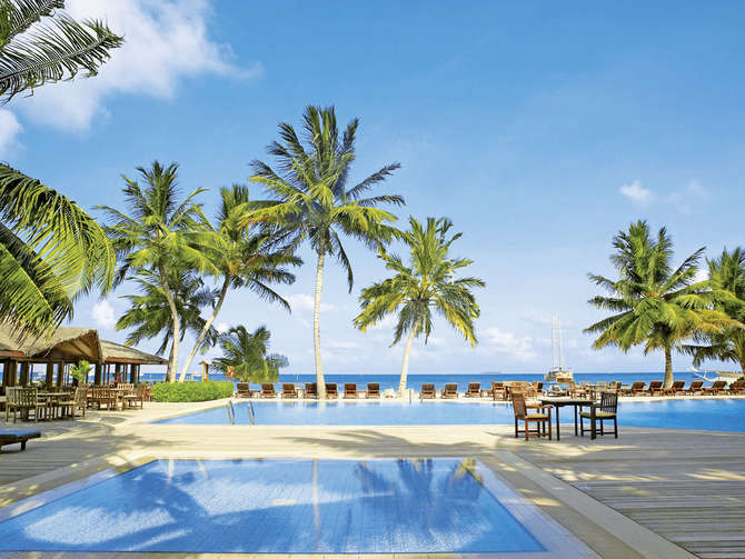 Meeru Island Resort Spa-april 2024