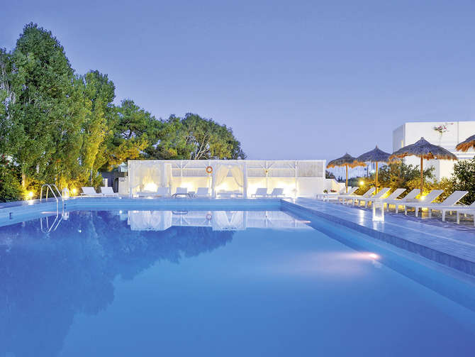 Narges Hotel-mei 2025