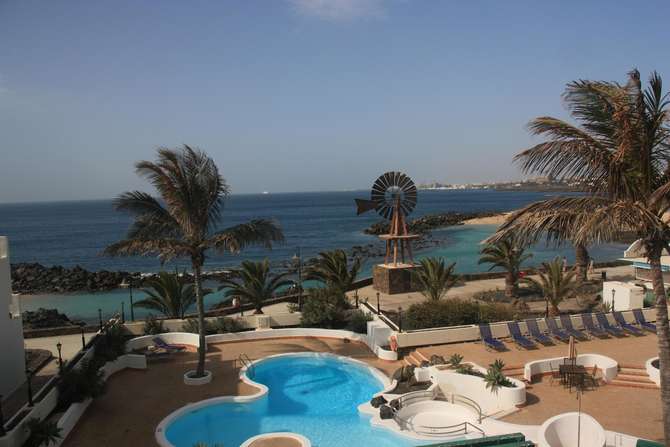 Neptuno Suites-mei 2025