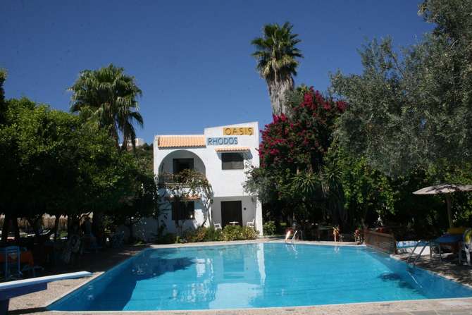 Oasis Hotel-mei 2025