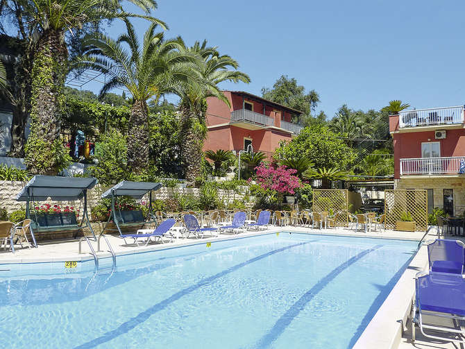 Oasis Hotel-mei 2025