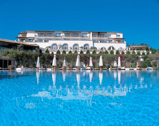 Out Of The Blue Capsis Elite Resort-mei 2025