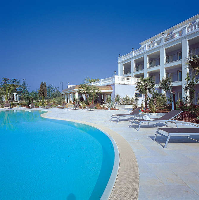 Palace Hotel Desenzano-mei 2025