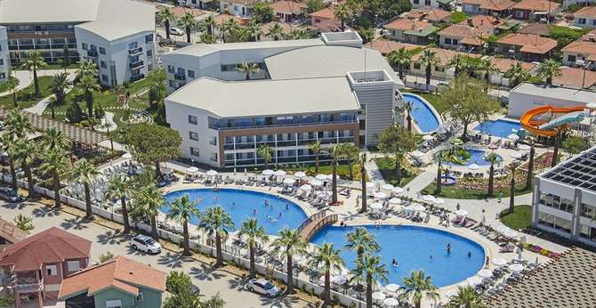 Palm Wings Beach Resort Kusadasi-mei 2025