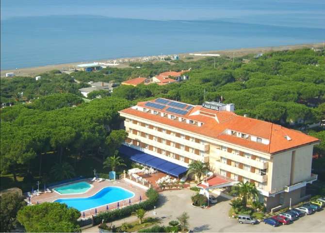 Park Hotel Baia Domizia-juni 2025