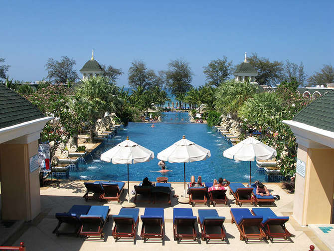 Phuket Graceland Resort Spa-april 2024