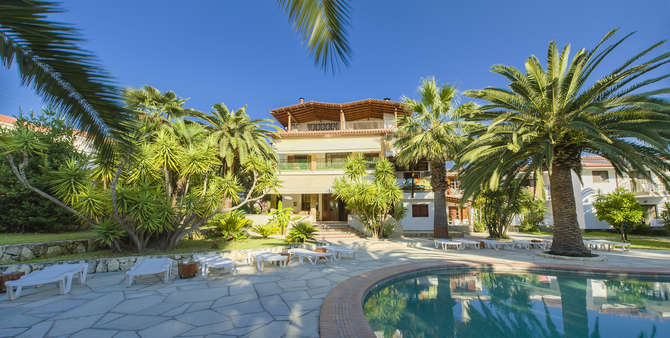 Pilalidis Hotel-mei 2025
