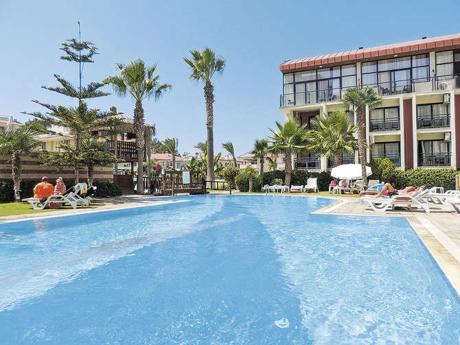 Piril Hotel-mei 2025