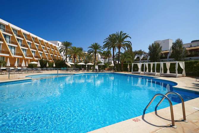 Protur Sa Coma Playa Hotel Spa-april 2024