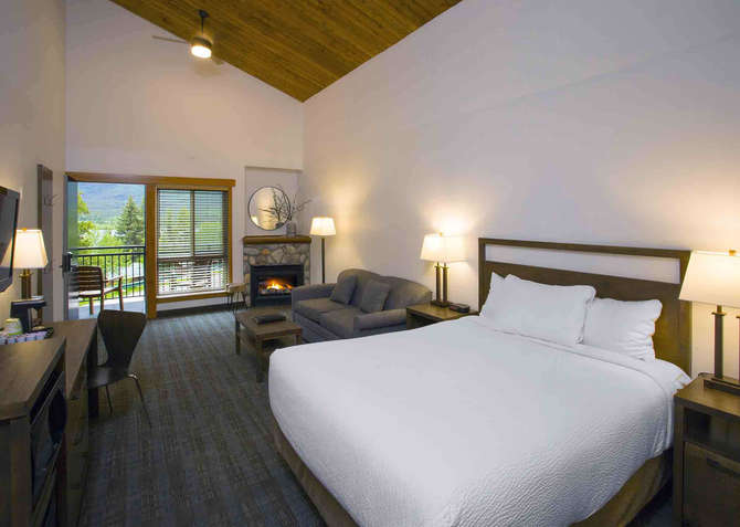 Pyramid Lake Lodge-mei 2025