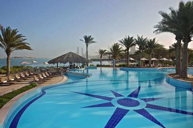 Radisson Blu Hotel Resort Abu Dhabi Corniche-maart 2024