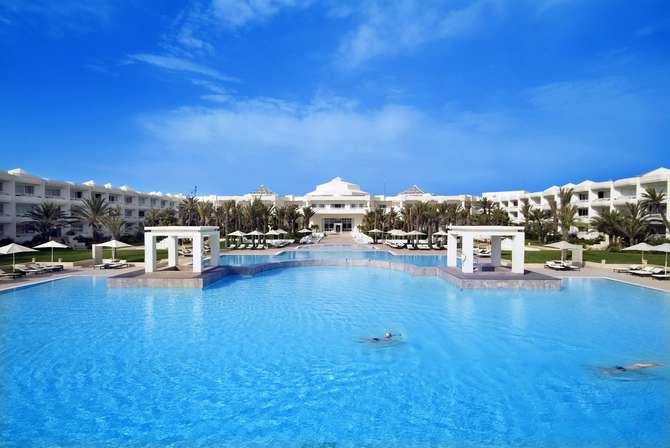 Radisson Blu Resort Thalasso-april 2024