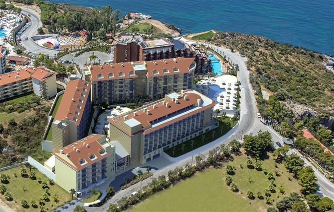 Ramada Hotel Suites Kusadasi-mei 2025