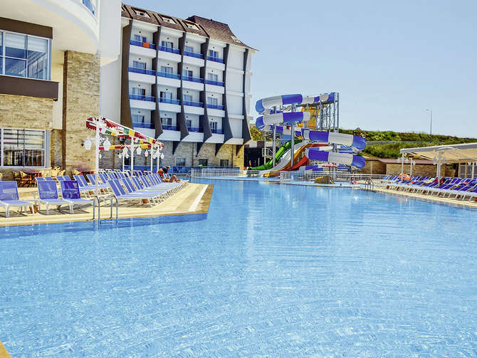 Ramada Resort Side-mei 2025