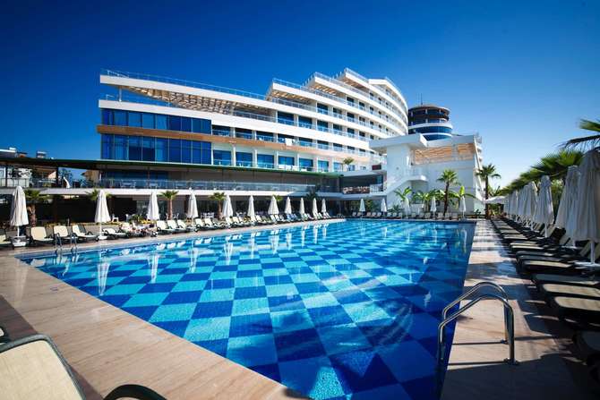 Raymar Resort-mei 2025