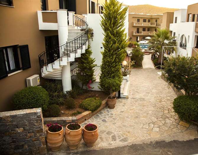 Residence Villas-mei 2025