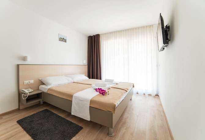 Resort Centinera-mei 2025