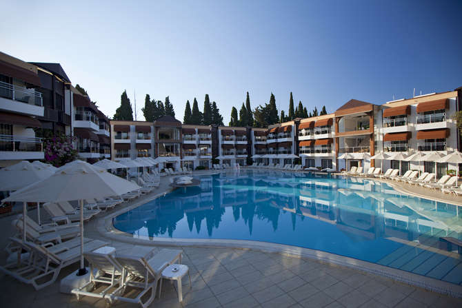 Risa Hotel-mei 2025