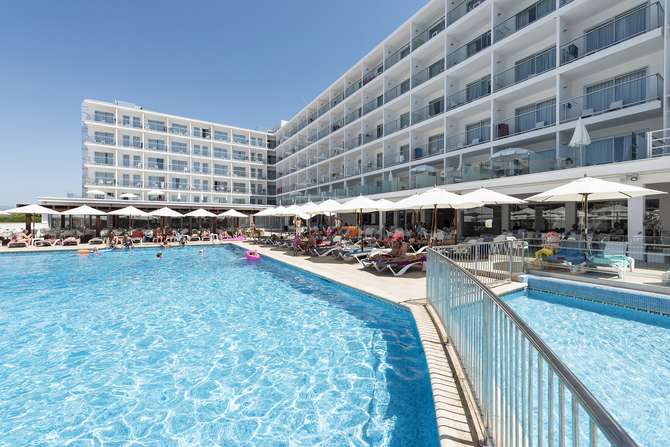 Roc Leo Hotel-mei 2025