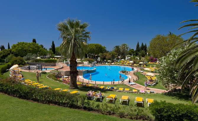 Rocha Brava Resort-mei 2025