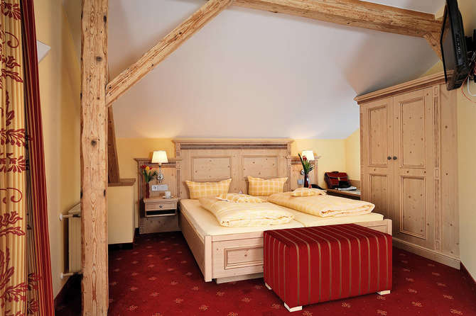 Romantik Hotel Bold Restaurant Uhrmacher-mei 2025