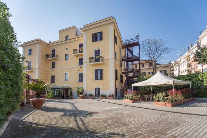 Romoli Hotel-mei 2025