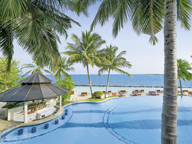 Royal Island Resort Spa-mei 2025