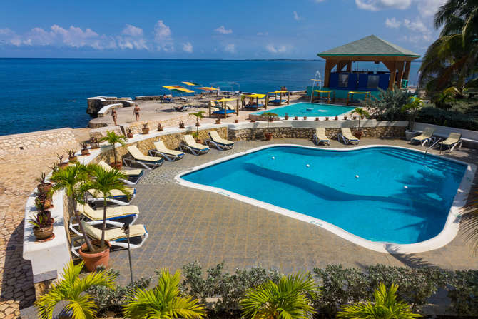 Samsara Cliffs Hotel-mei 2025