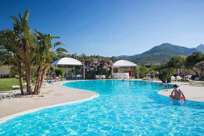 San Teodoro Hotel-mei 2025
