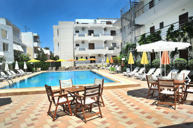 Santa Marina Hotel-mei 2025
