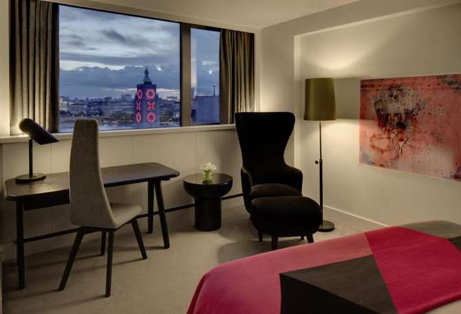 Sea Containers London-mei 2025