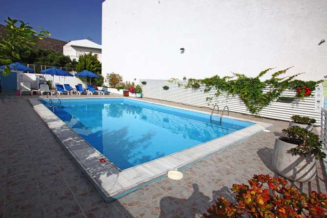 Sergios Hotel-mei 2025