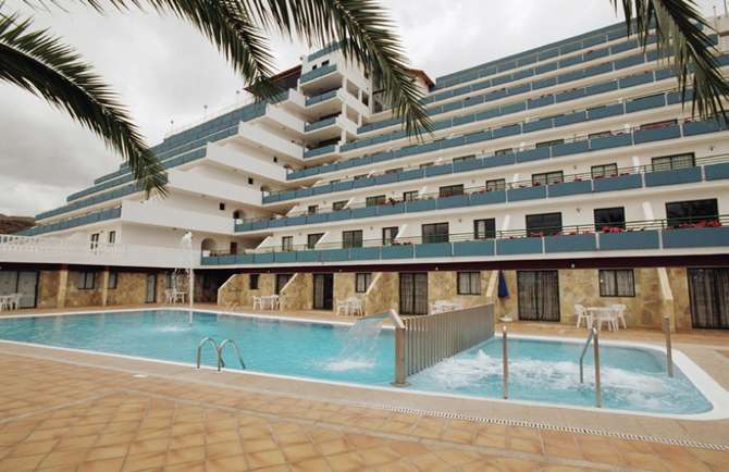 Servatur Terrazamar Sunsuite-mei 2025