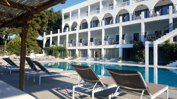 Skiathos Blu-mei 2025