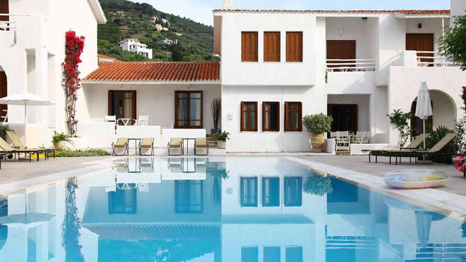 Skopelos Village Hotel-mei 2025