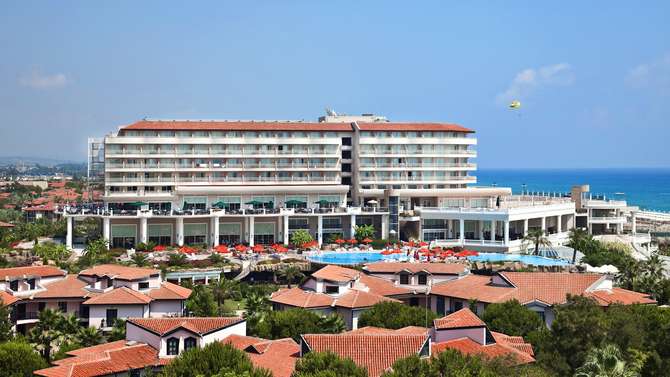 Starlight Resort Hotel-mei 2025