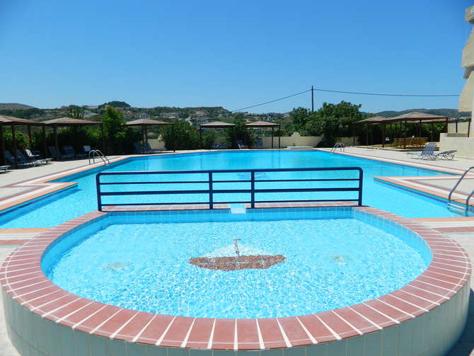 Telhinis Hotel-mei 2025