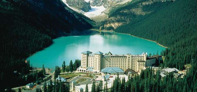 The Fairmont Chateau Lake Louise-april 2024