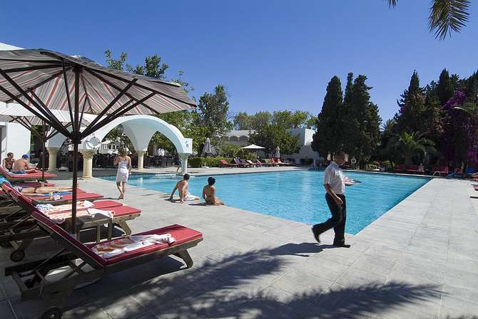 The Orangers Beach Resort Bungalows-mei 2025