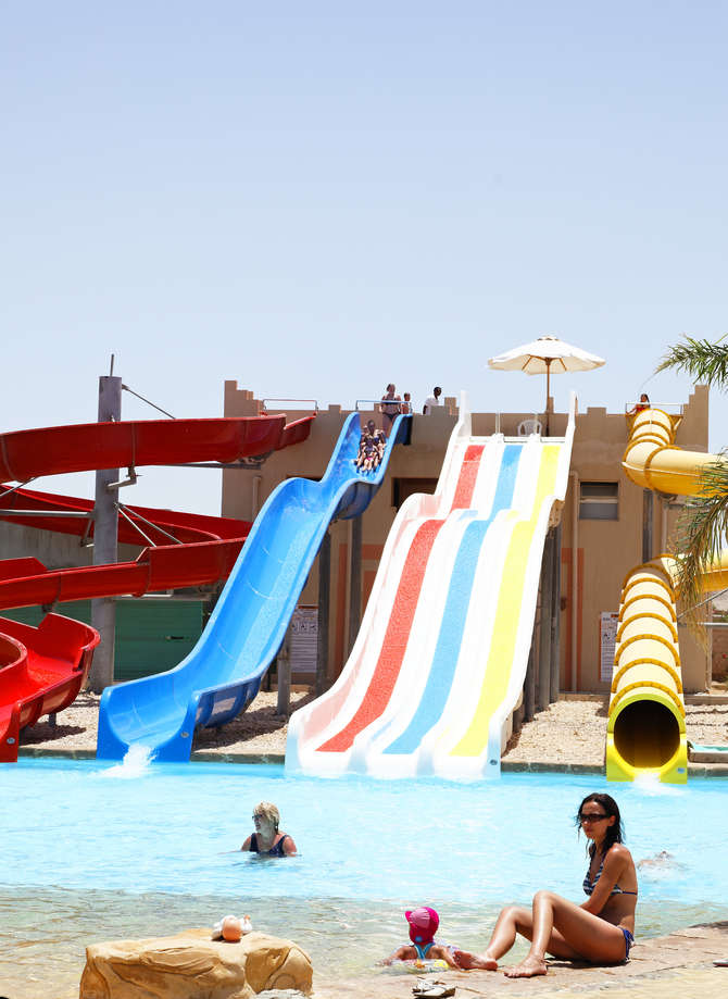 The Three Corners Sea Beach Resort-mei 2025