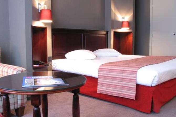 Theater Hotel-mei 2025