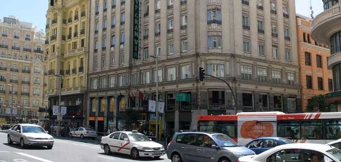Tryp Madrid Gran Via Hotel-mei 2025