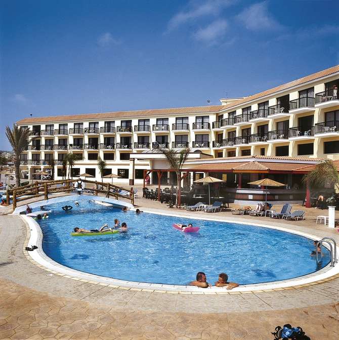 Tsokkos Anmaria Beach Hotel-mei 2025