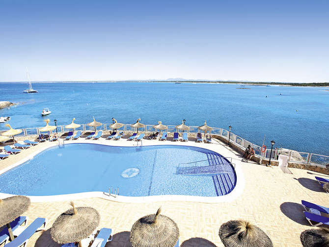 Universal Hotel Marques-mei 2025