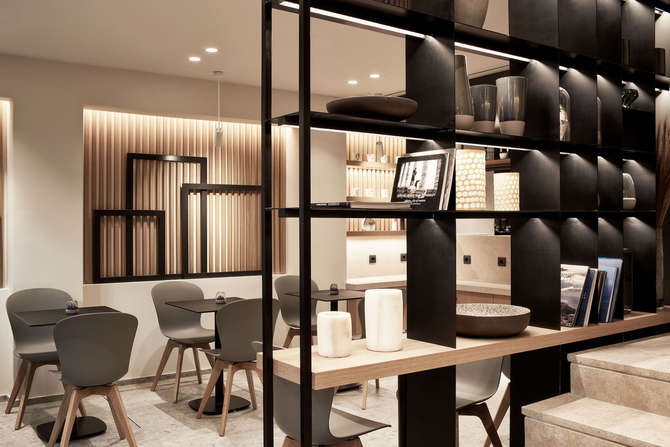 Urban Frame Hotel-mei 2025